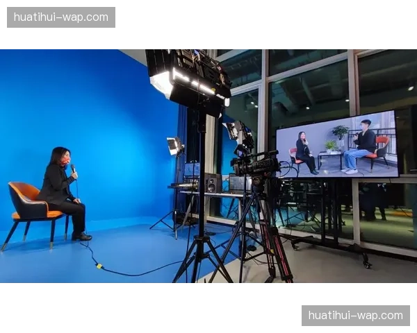 混合采访区排队系统接入媒体库 现场引导岗大幅缩编